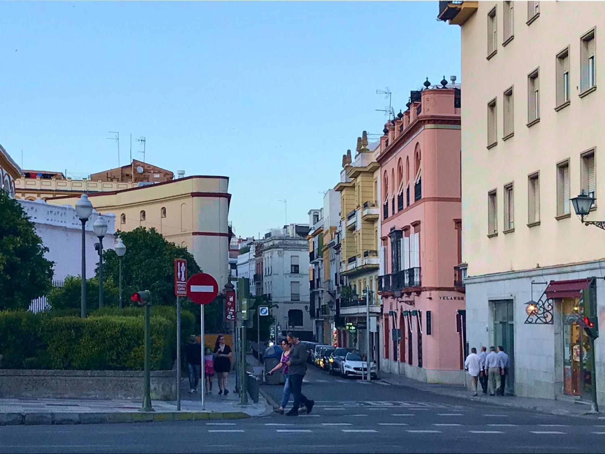 Ad21Sevilla - Suite Exterior foto